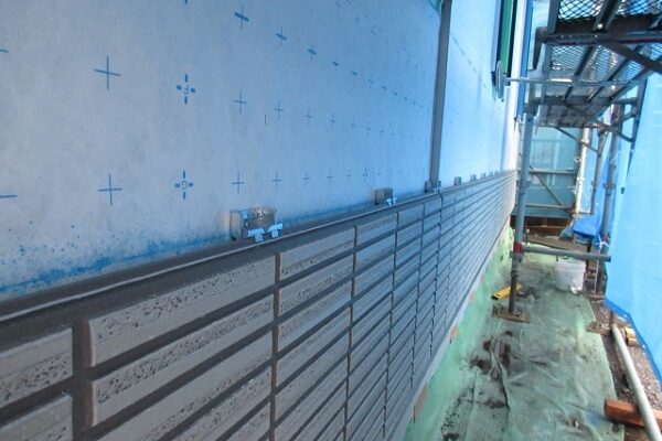 サイディング張り替え工事・カバー工法・外壁塗装、どれがいい？ (2)